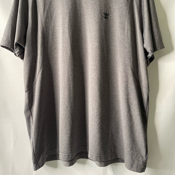 Men’s XL Gray Royal Caribbean T-shirt - Picture 2 of 6